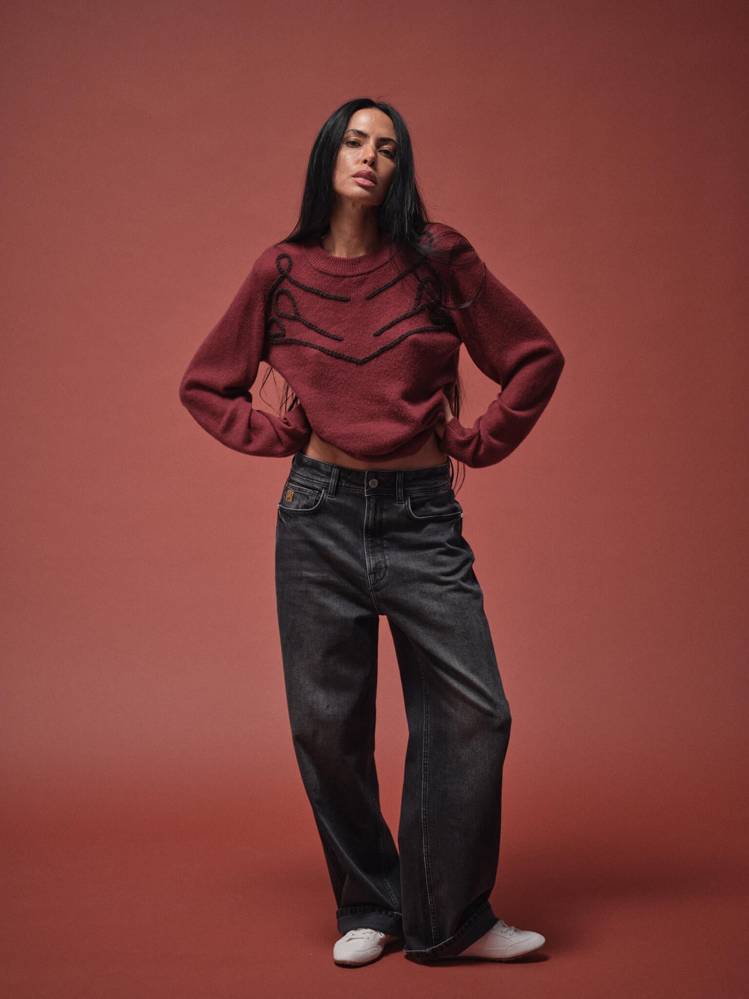 Modelshot / Black Denim / Detail